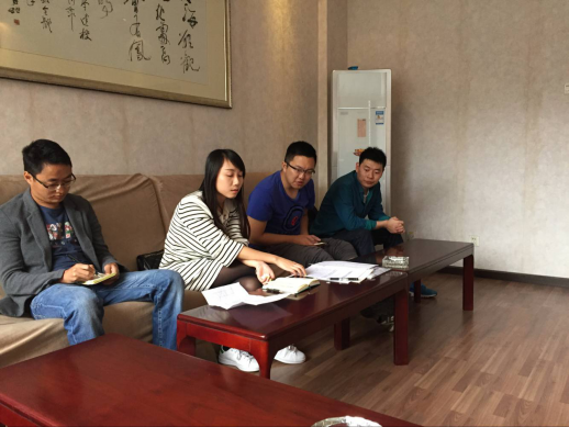 偷情做爱
2015级博士党支部召开“两学一做”专题学习讨论会新闻稿675.png